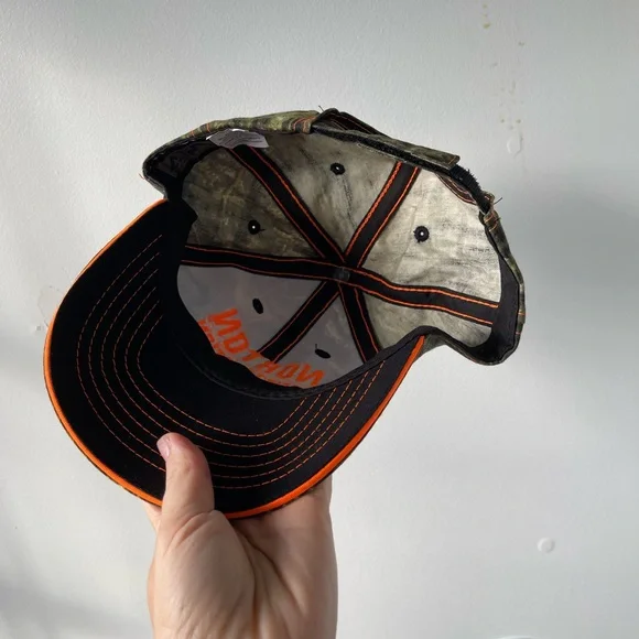 Camo hat - Picture 5 of 7